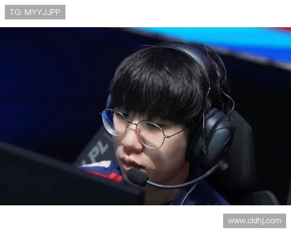 RulerADC:探析电竞圈顶级ADC选手背后的训练与竞技心态 RulerADC:探析电竞圈顶级ADC选手背后的训练与竞技心态