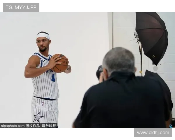 魔术客场挑战热火双方年轻核心正面交锋掀起东部焦点之战