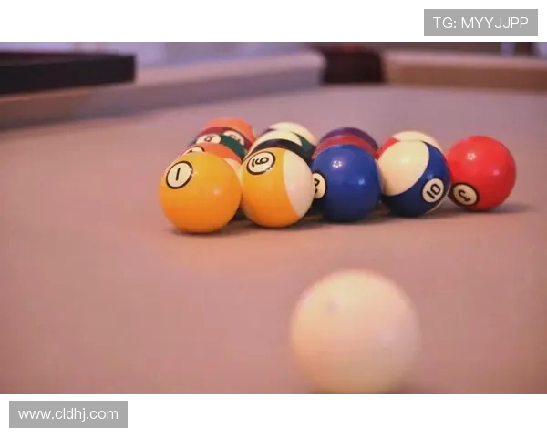 台球技巧全面解析:从基础入门到高级技巧,助你成为桌球高手