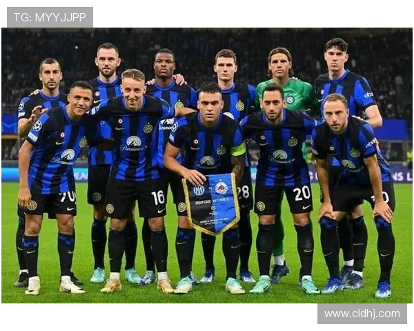 国米主场激战拉齐奥蓝黑军团鏖战九十分钟决胜意甲焦点之夜 国米主场激战拉齐奥蓝黑军团鏖战九十分钟决胜意甲焦点之夜