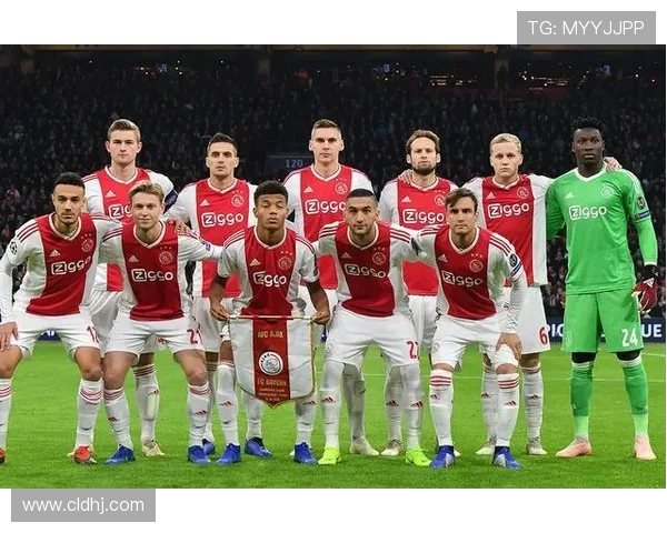 IG在冠军杯中的意识表现分析与战术解读